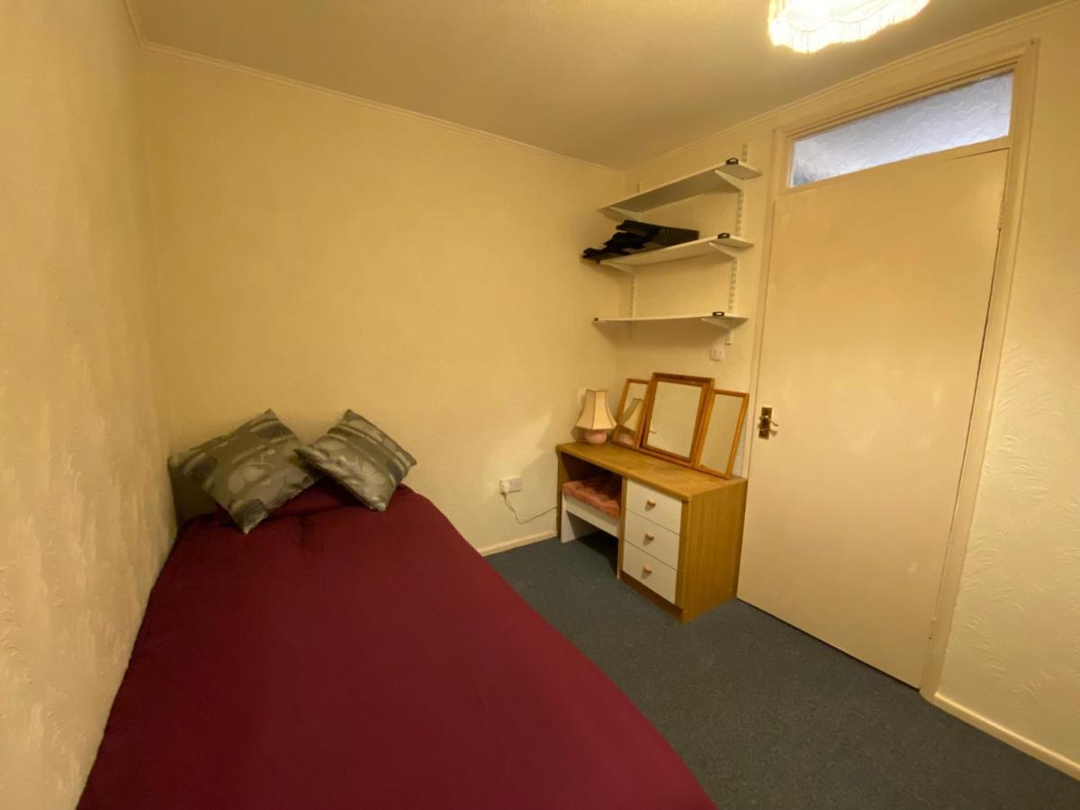 Serene 4Br In Harborne Close To Qe Hospital, Harborne Centre Birmingham Dış mekan fotoğraf