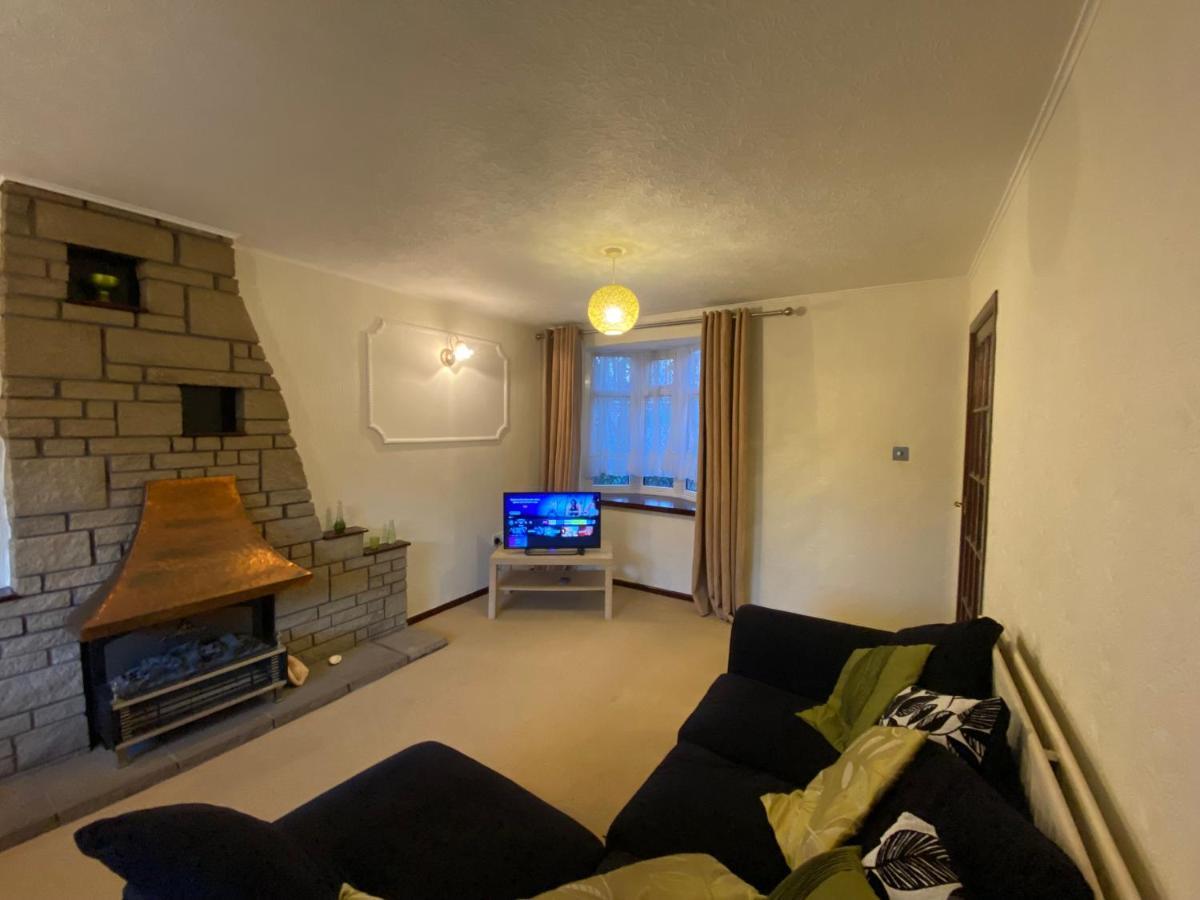 Serene 4Br In Harborne Close To Qe Hospital, Harborne Centre Birmingham Dış mekan fotoğraf